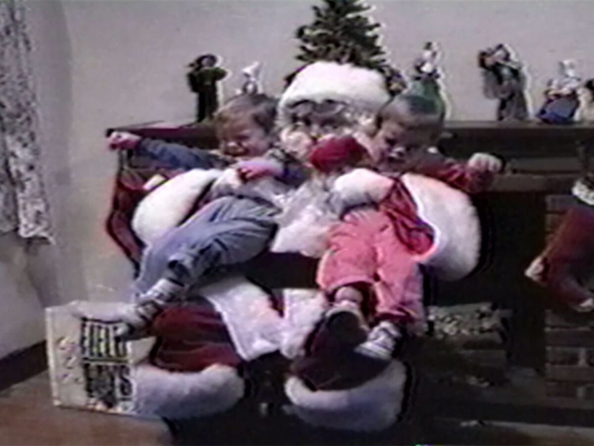 America's Funniest Home Videos - Santa's Got Skills