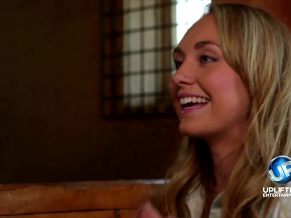 Heartland - Amber Marshall Reveals Her Guilty Pleasure