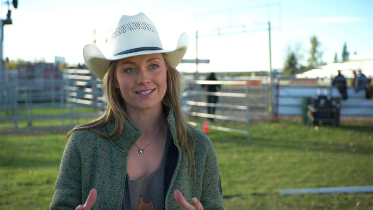 Amber Marshall and other cast members discuss why Season 10 is like no othe...