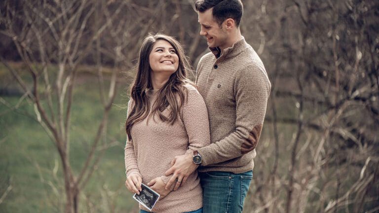 Tori Bates and Bobby Smith are Pregnant